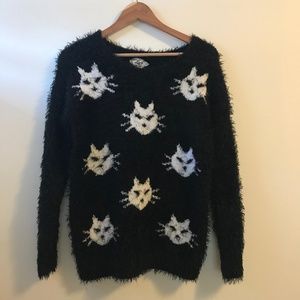 LOVE Knitwear Fuzzy Cat Face Sweater